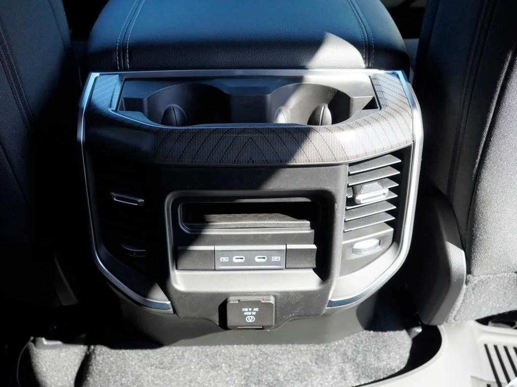 New 2026 Silver Zynith Exterior Paint RAM Big Horn/Lone Star image 25