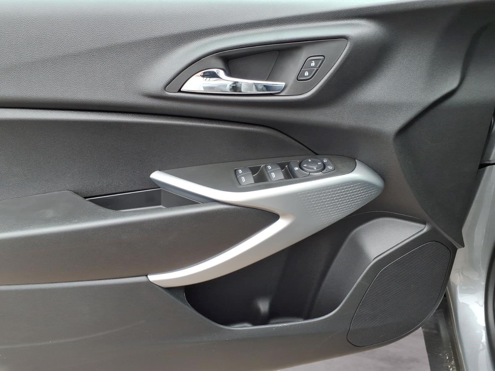 New 2026 Sterling Gray Metallic Chevrolet 1RS image 14