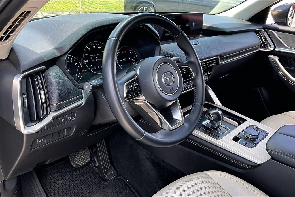 Used 2024 Gray Mazda 3.3 Turbo Preferred image 14