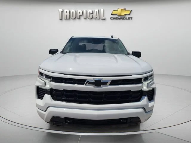 New 2026 Summit White Chevrolet RST image 8