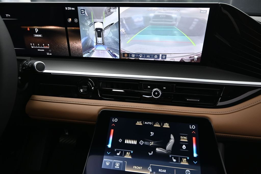 New 2026 RADIANT WHITE INFINITI Luxe 2WD image 29