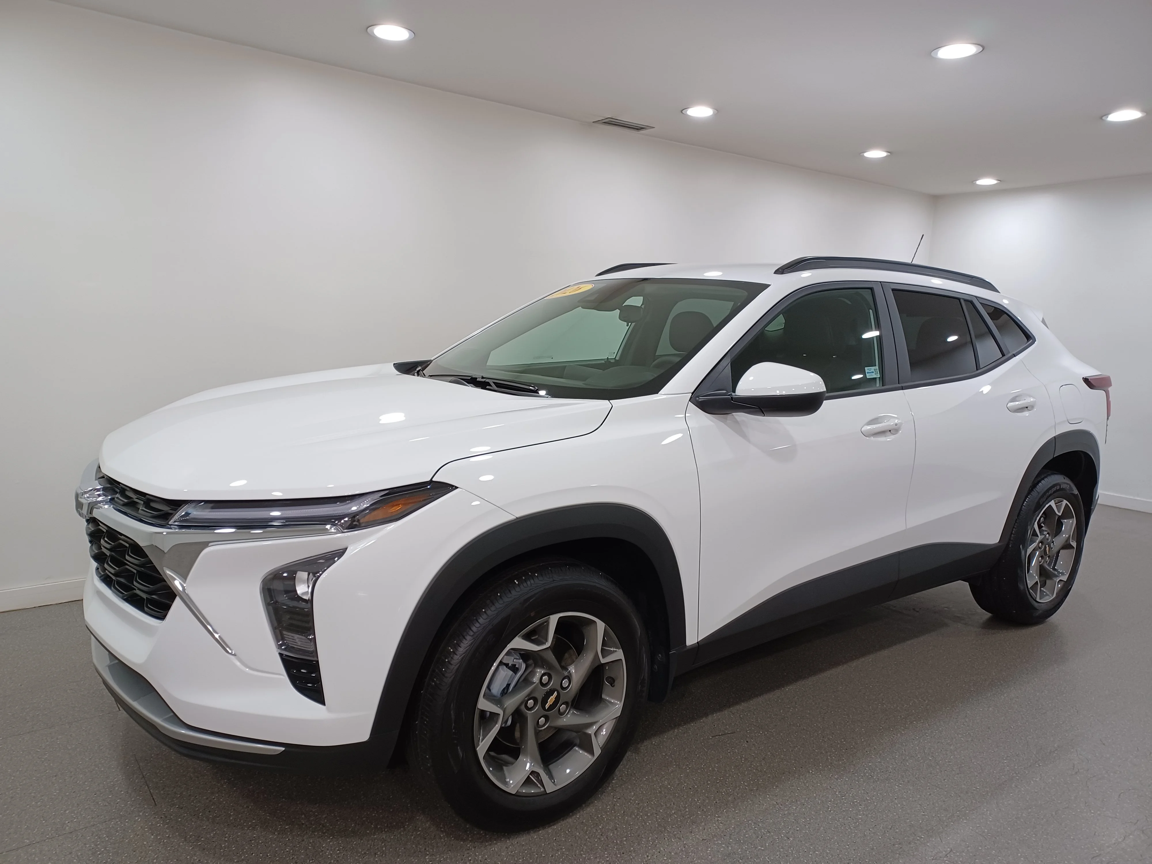 Certified Used 2026 White Chevrolet LT image 2
