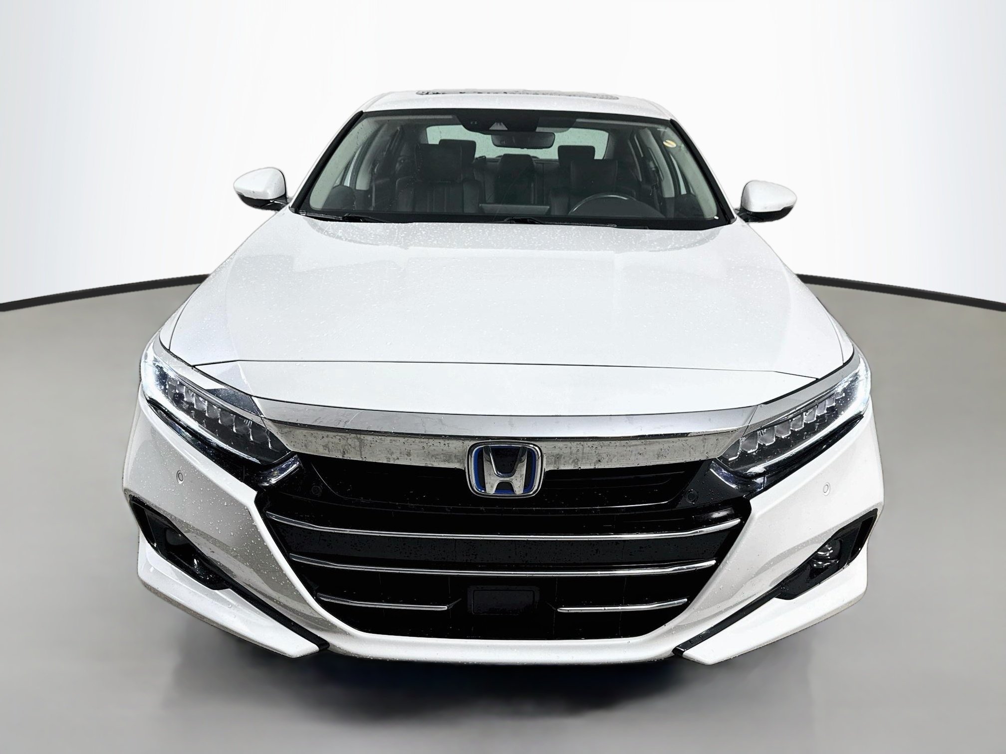 Used 2021 Platinum White Pearl Honda Touring image 2