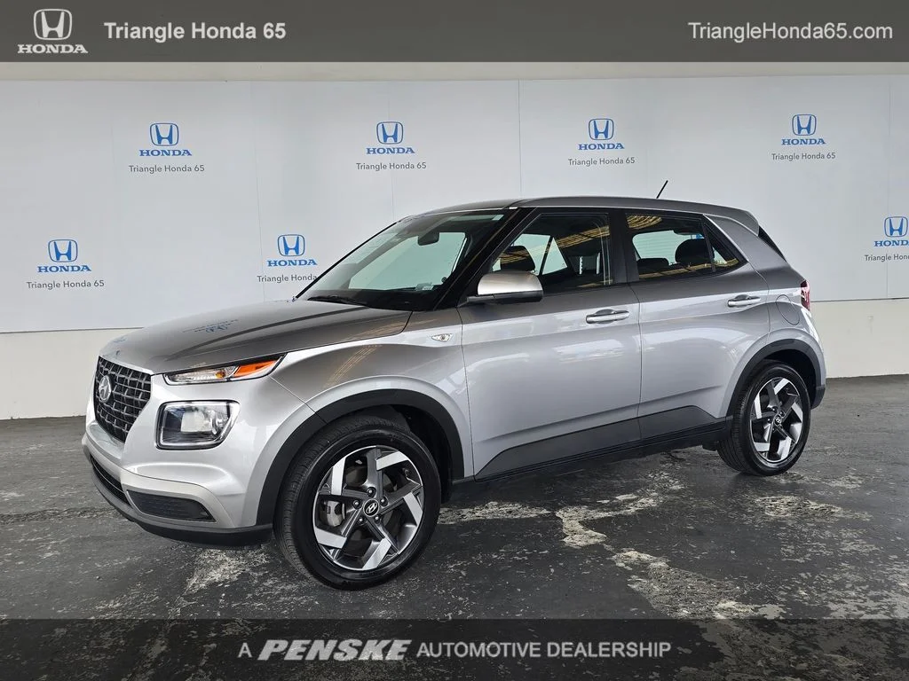 2025 Hyundai Venue SE IVT's photo