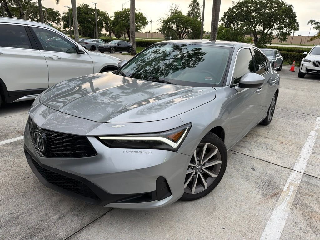 Used 2025 Platinum White Acura Base image 1