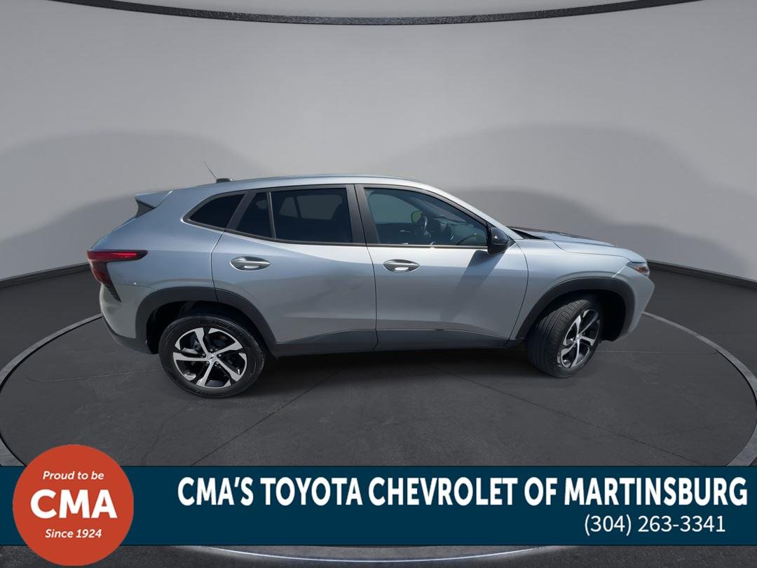Used 2024 Sterling Gray Metallic Chevrolet 1RS image 9