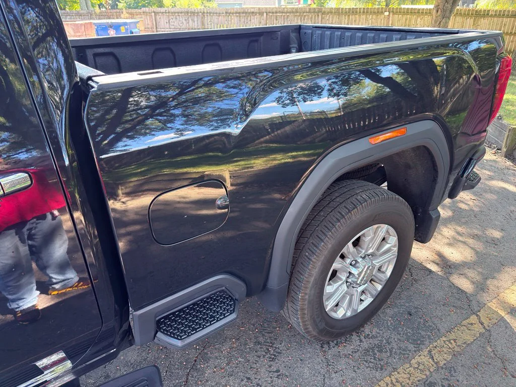 Used 2021 Black GMC Denali image 17