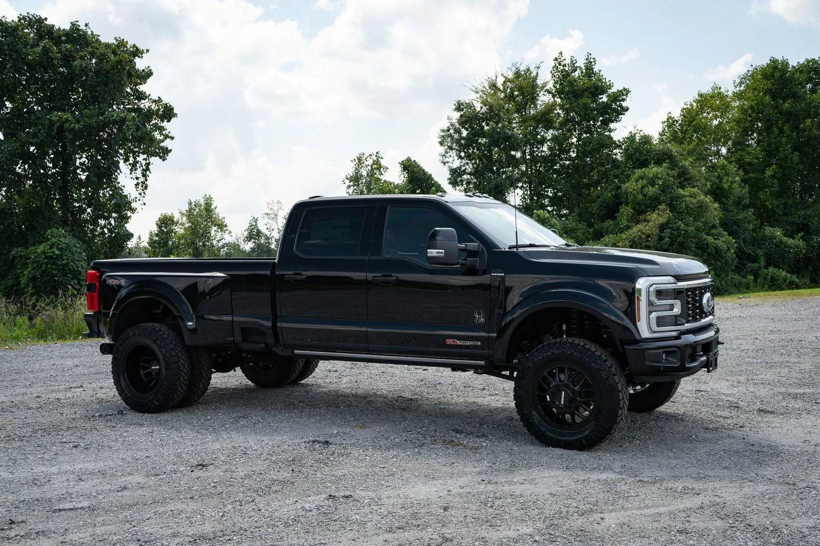 New 2026 Agate Black Metallic Ford F-350® Platinum® image 25