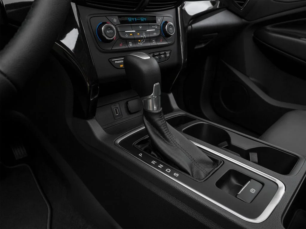 Used 2017 White Ford Titanium image 27