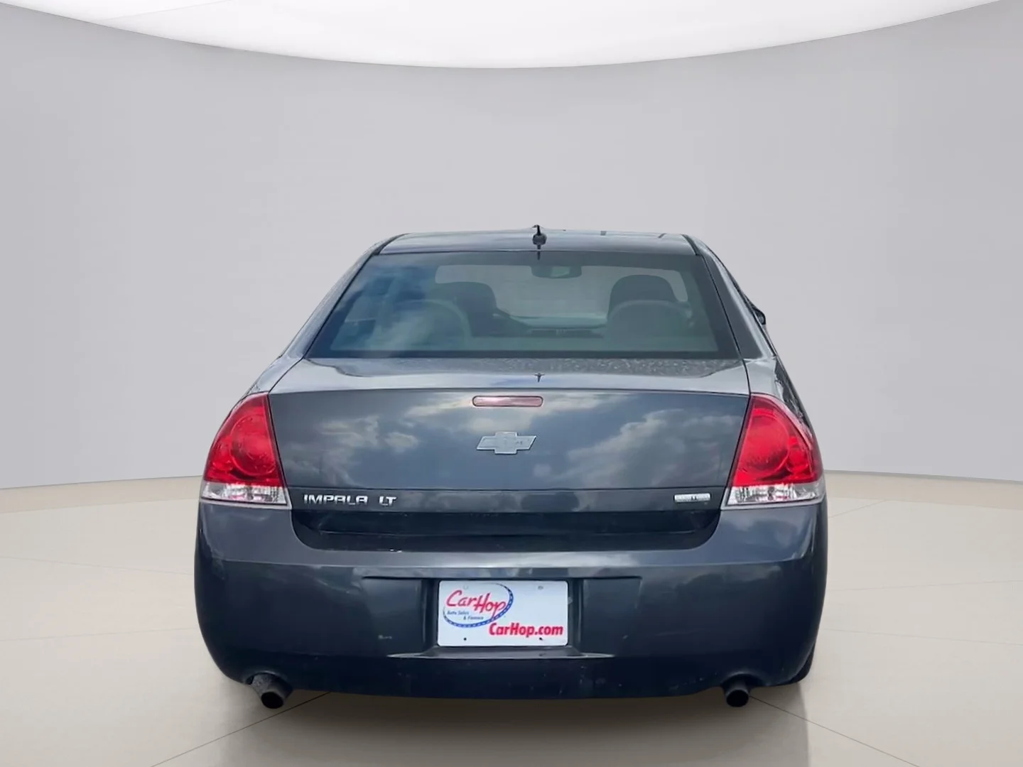 Used 2016 Grey Chevrolet LT FLEET image 4