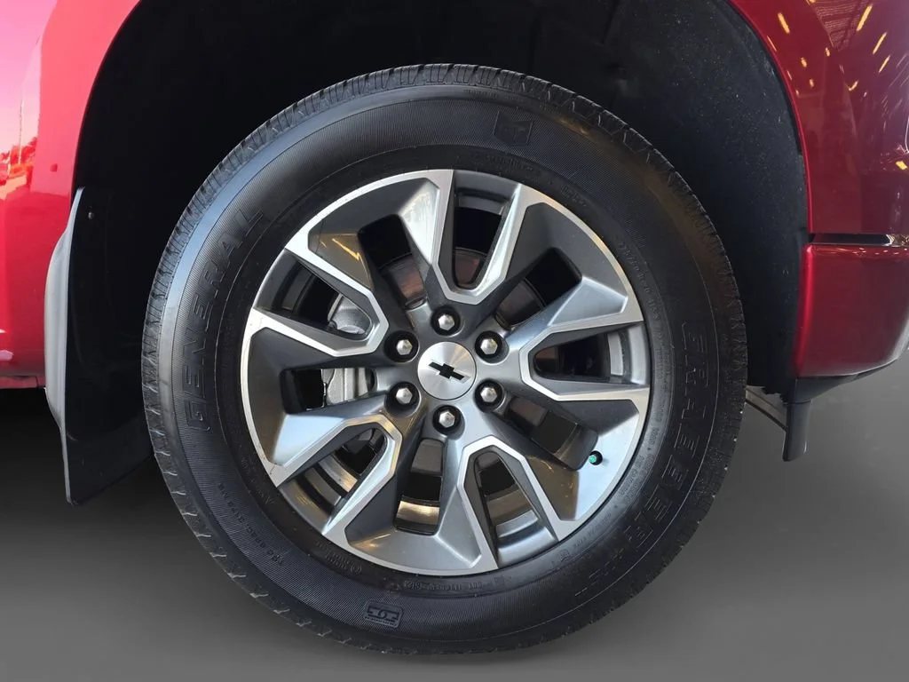 Used 2023 Radiant Red Tintcoat Chevrolet RST image 15
