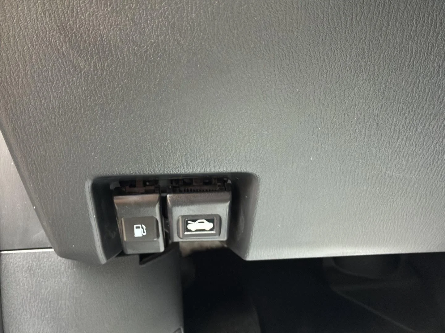 Used 2019 Jet Black Mica Mazda Signature image 16