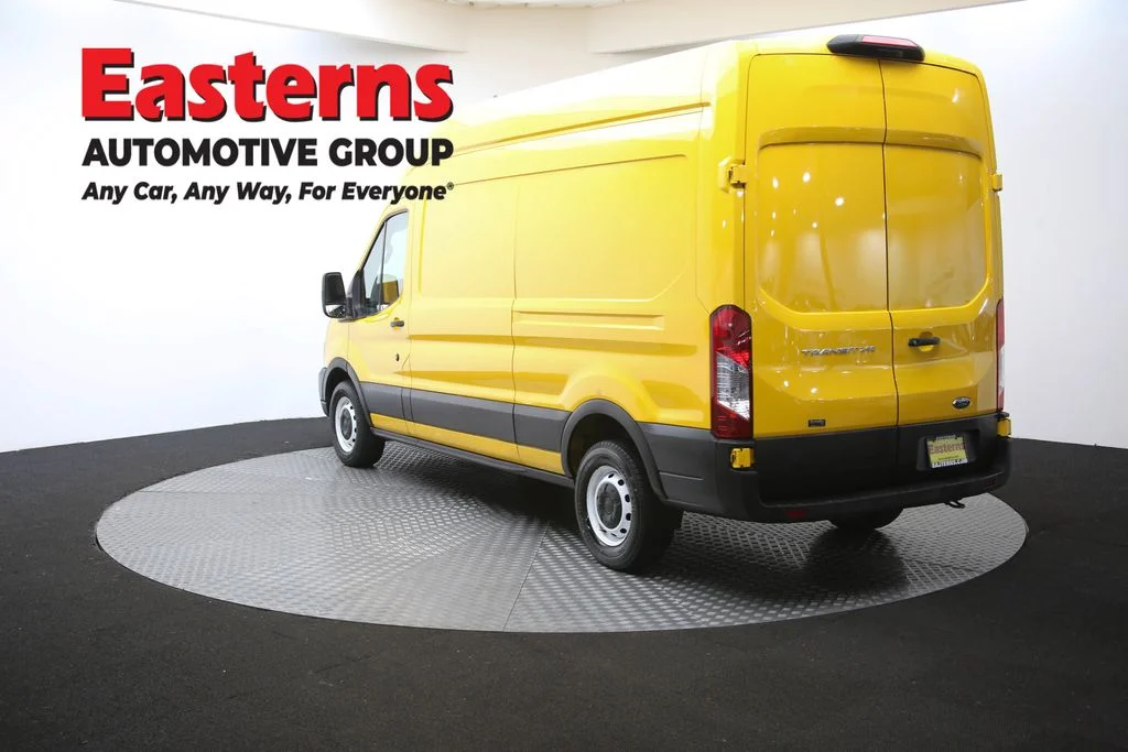 Used 2021 Yellow Ford Base image 66