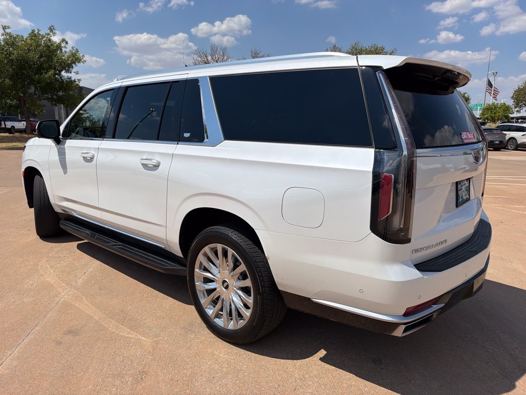 Used 2023 White Cadillac Premium image 2