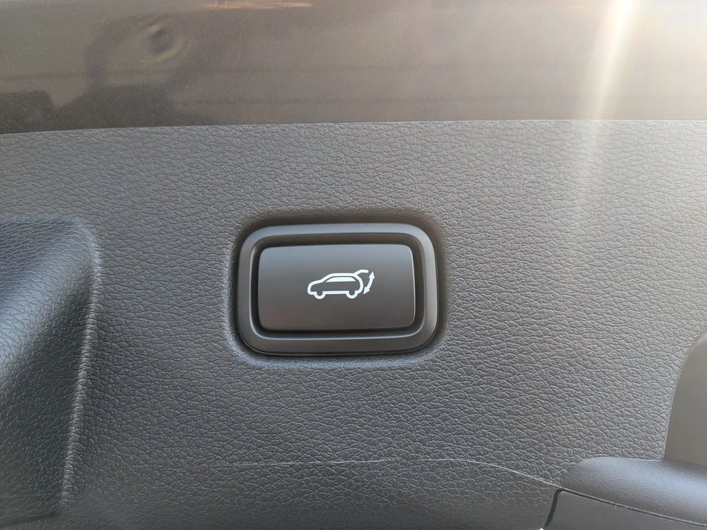 2026 Kia Sportage SX - Photo 24