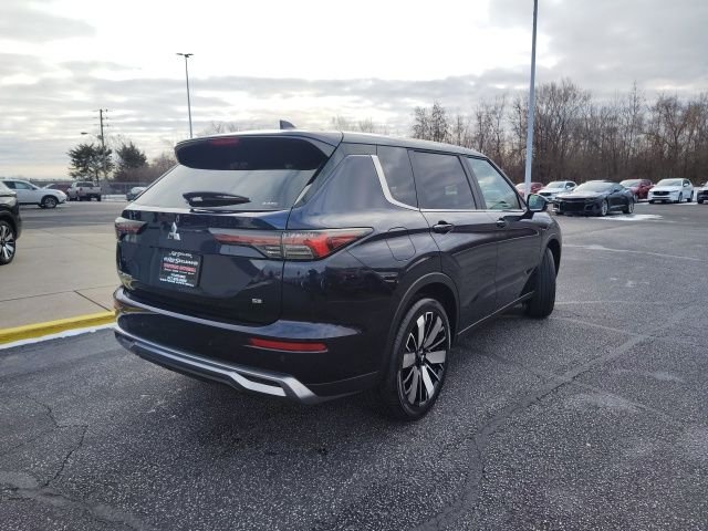New 2026 Blue Mitsubishi SE image 7