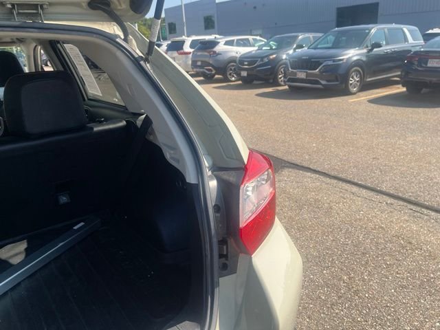 Used 2017 Beige Subaru 2.0i Limited image 20