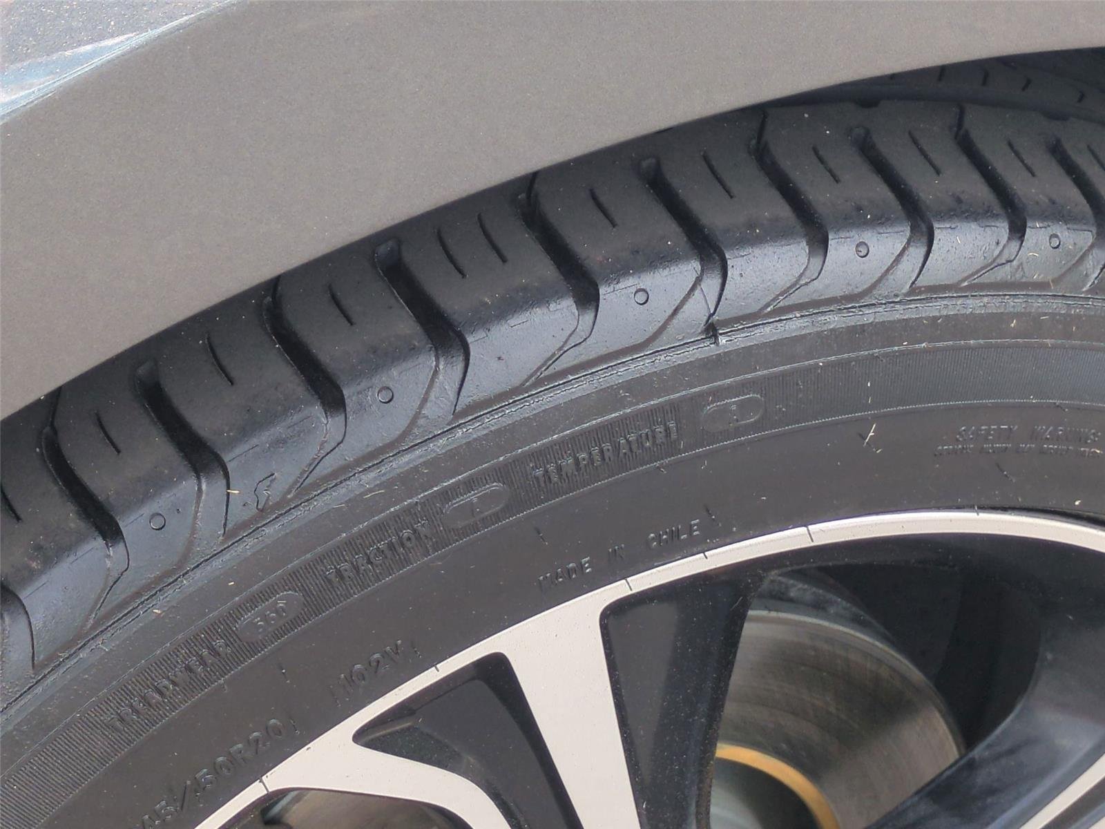 Used 2019 Magnetic Metallic Ford ST image 24