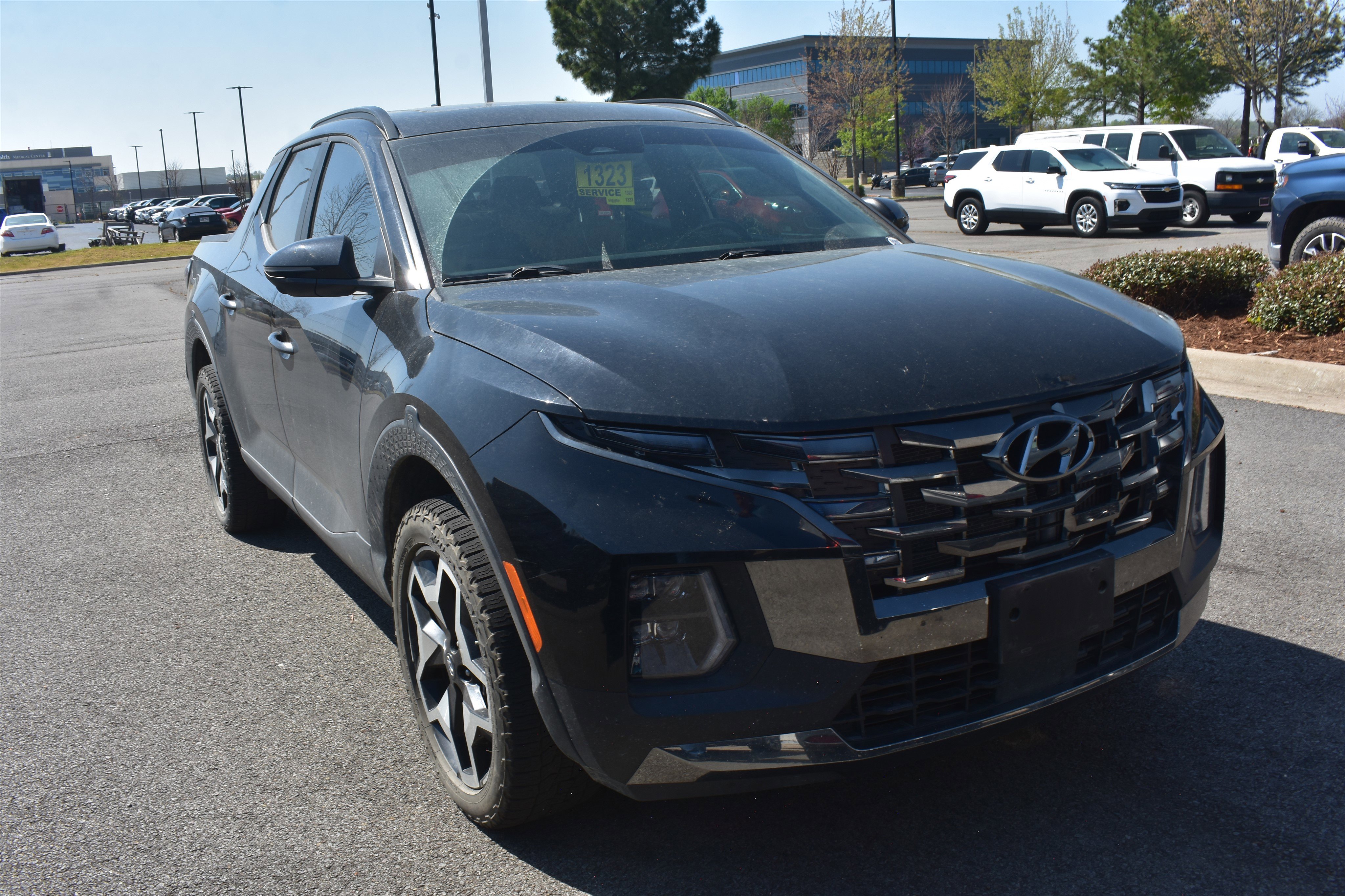 Used 2022 Hyundai Santa Cruz Limited with VIN 5NTJEDAF7NH002906 for sale in Little Rock