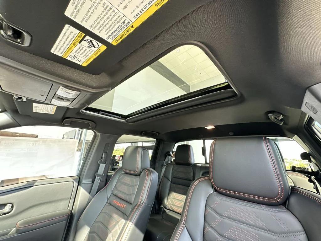 2026 Nissan Frontier PRO-4X - Photo 13