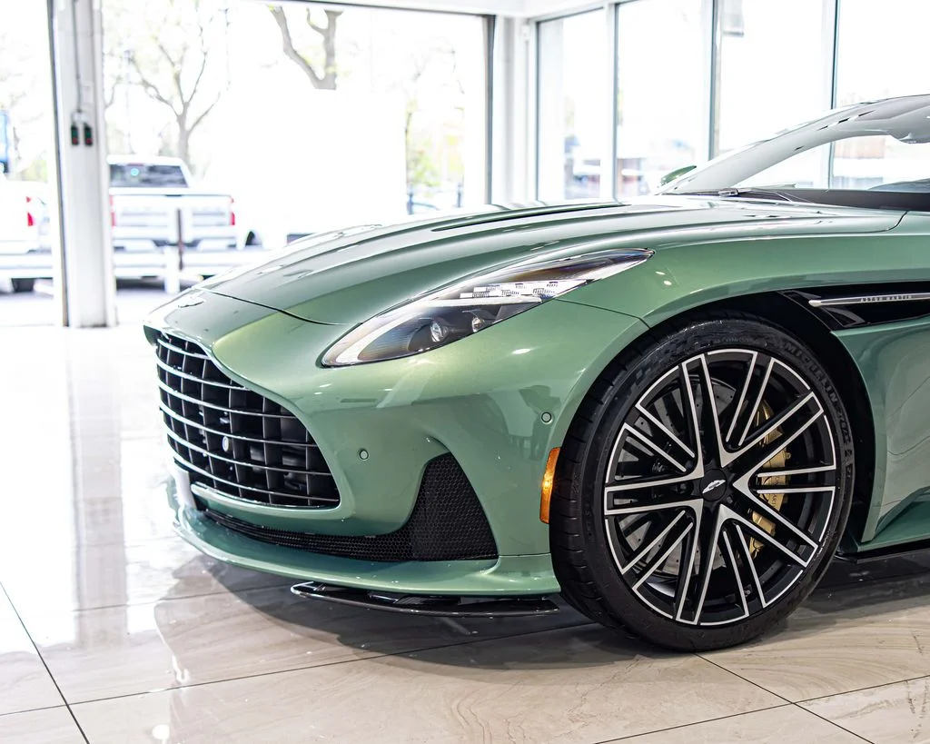 Used 2025 Green Aston Martin DB12 image 4
