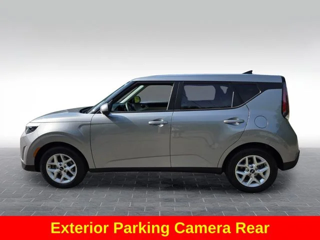 Used 2025 Silver Kia  image 5