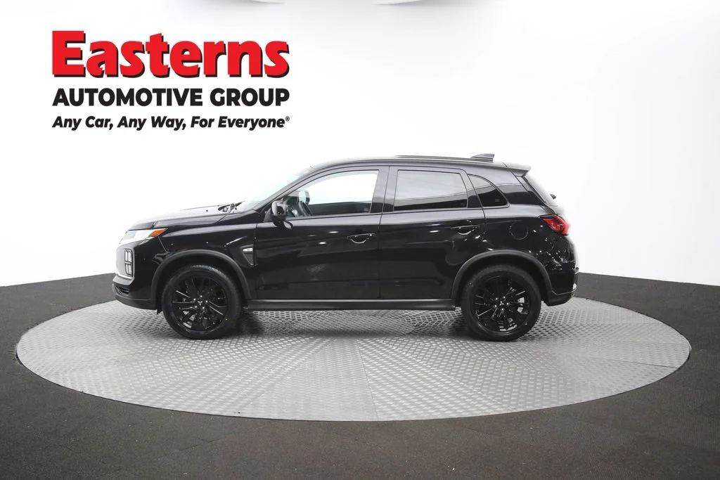 Used 2025 Black Mitsubishi 2.0 LE image 59
