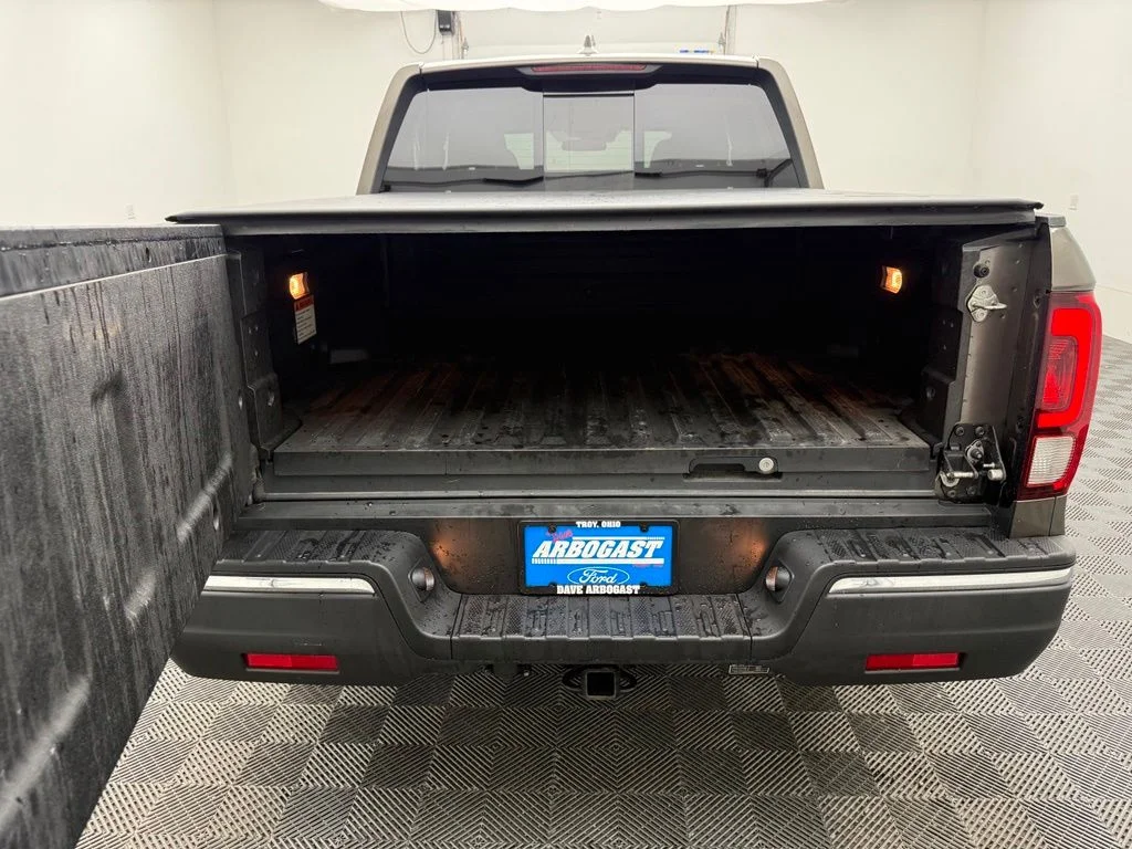 Used 2020  Honda RTL image 12