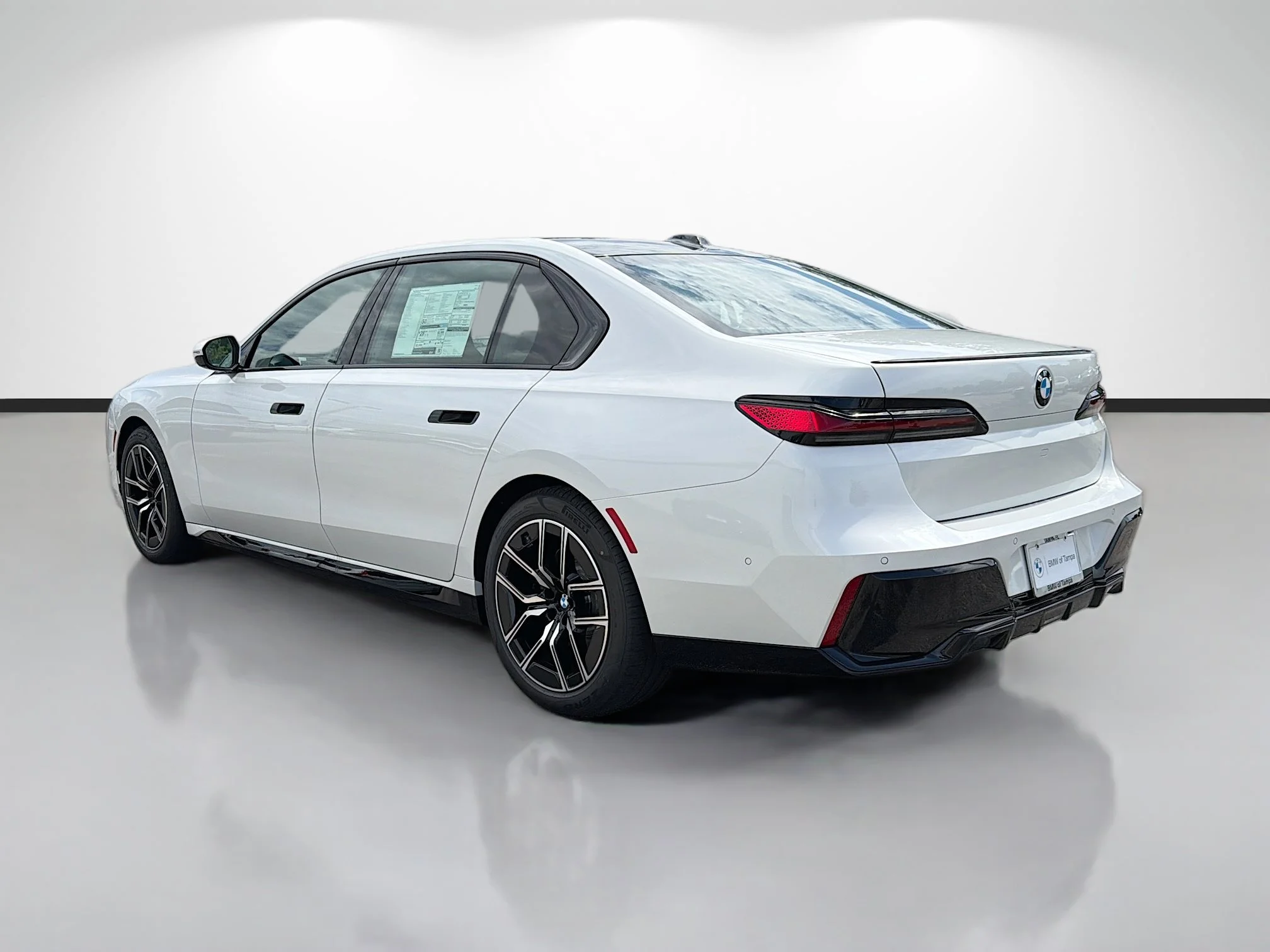 New 2026 Mineral White Metallic BMW 740i image 5