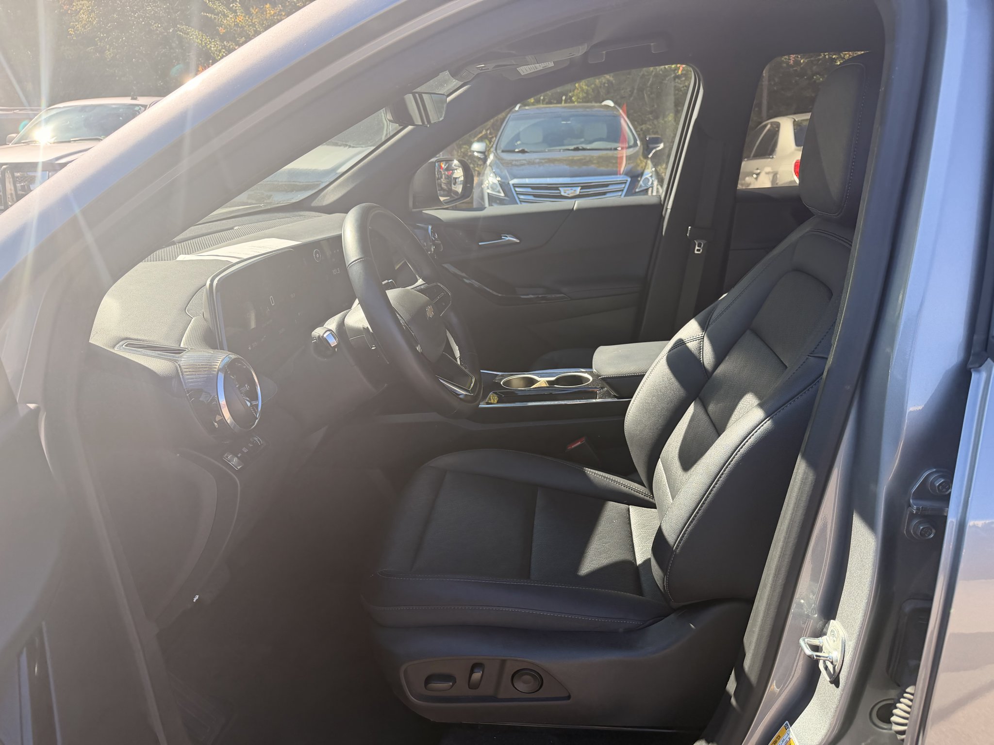 Used 2025 Sterling Gray Metallic Chevrolet AWD LT image 6