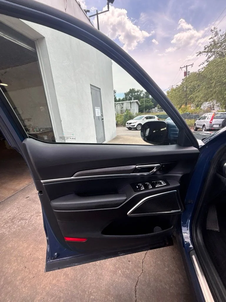Used 2023 Black Kia SX-Prestige X-Line image 10