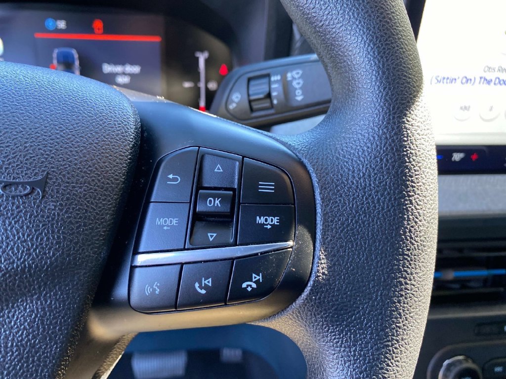 Used 2025 White Ford XLT image 19
