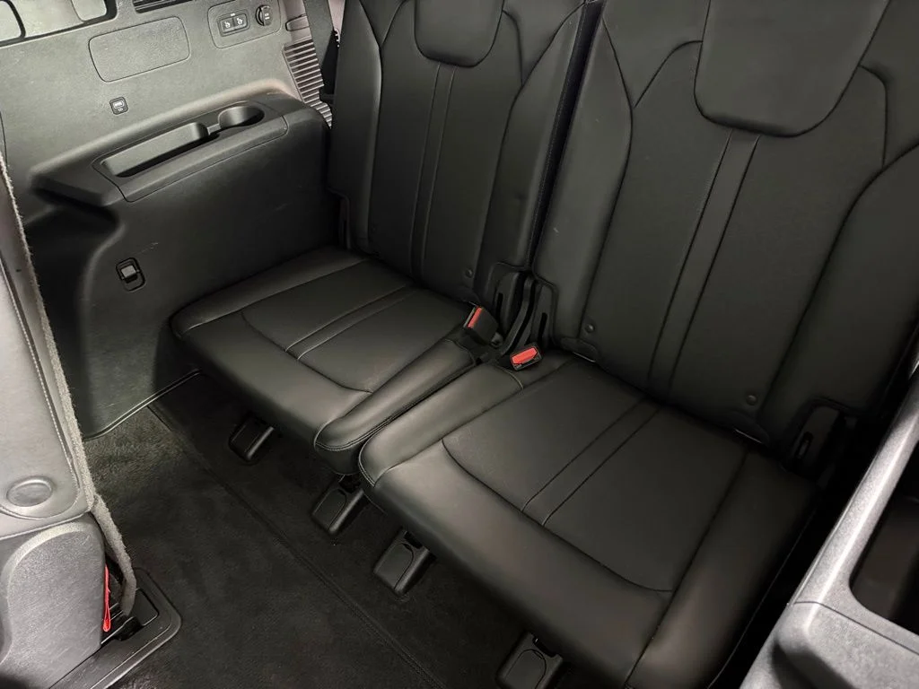 Certified Used 2023 Gray Kia SX image 28