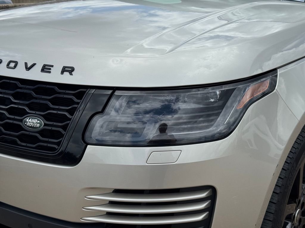 Used 2020 Black Land Rover HSE image 4
