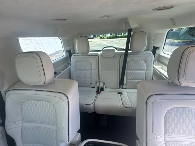 Used 2023 Black Metallic Lincoln Black Label image 4