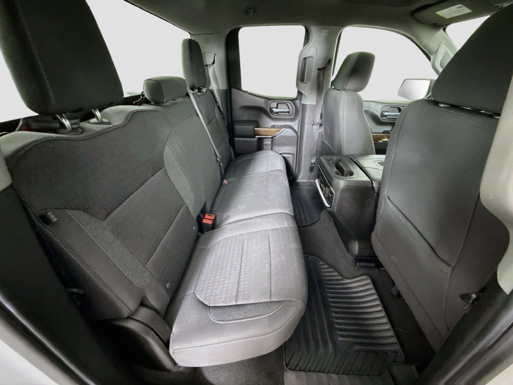 Used 2022 SUMMIT WHITE GMC Elevation image 24