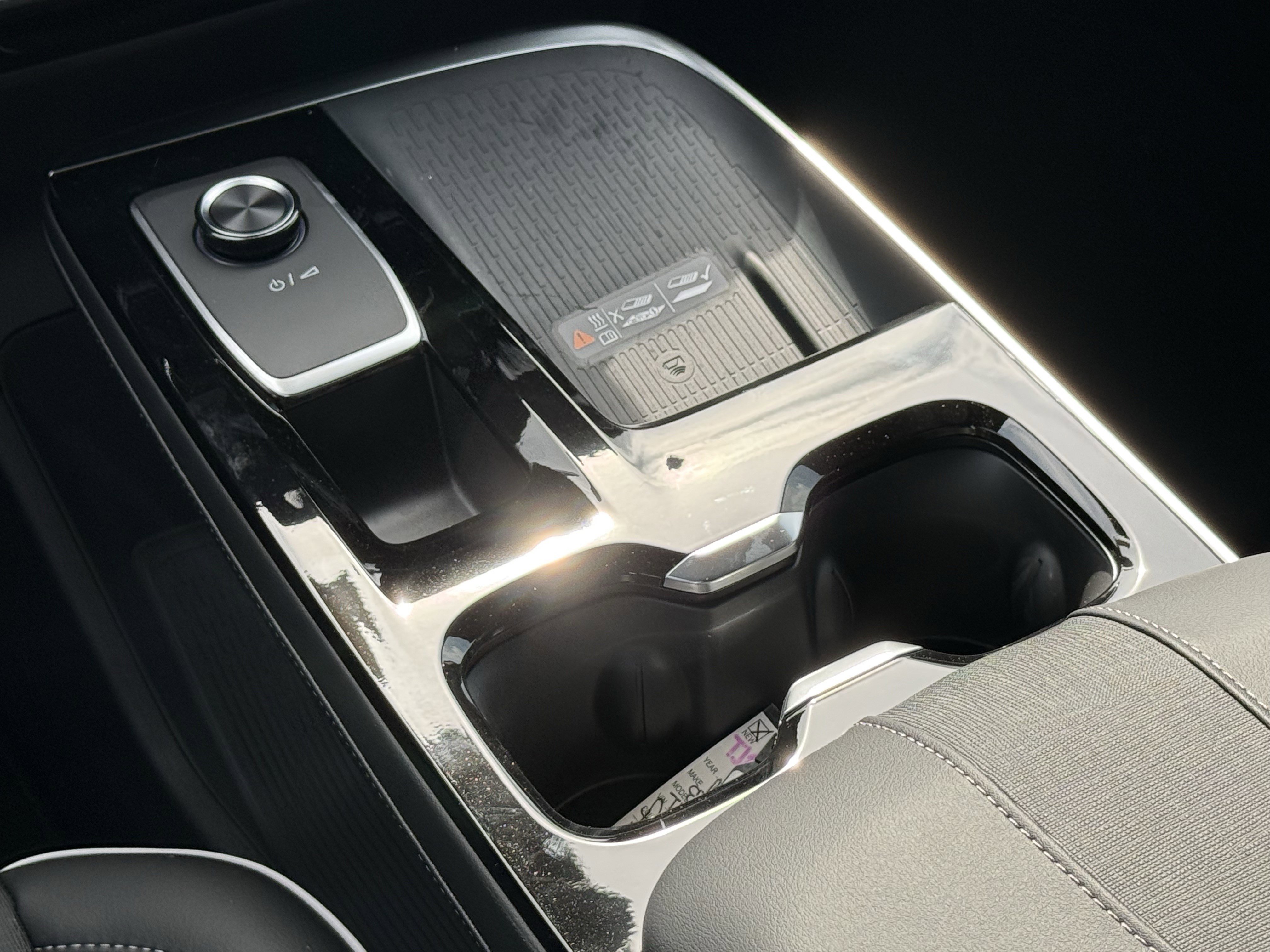 2026 Buick Enclave Preferred - Photo 14
