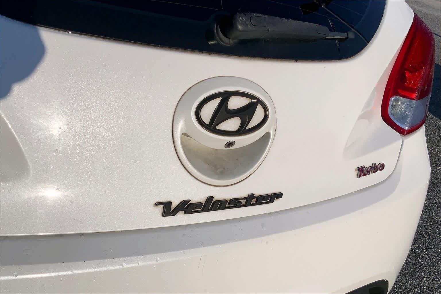 Used 2014 Elite White Pearl Hyundai Turbo image 28