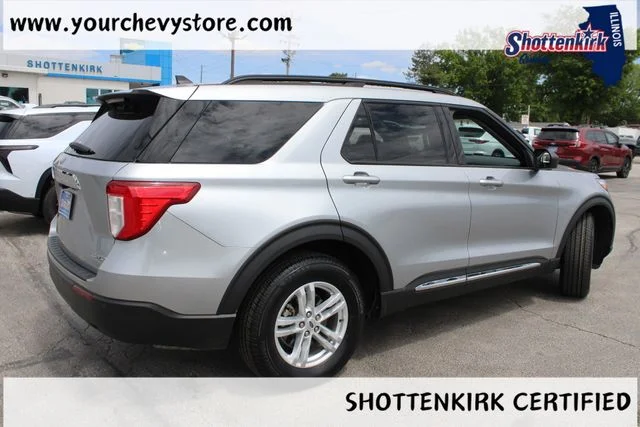 Used 2023 Silver Ford XLT image 4