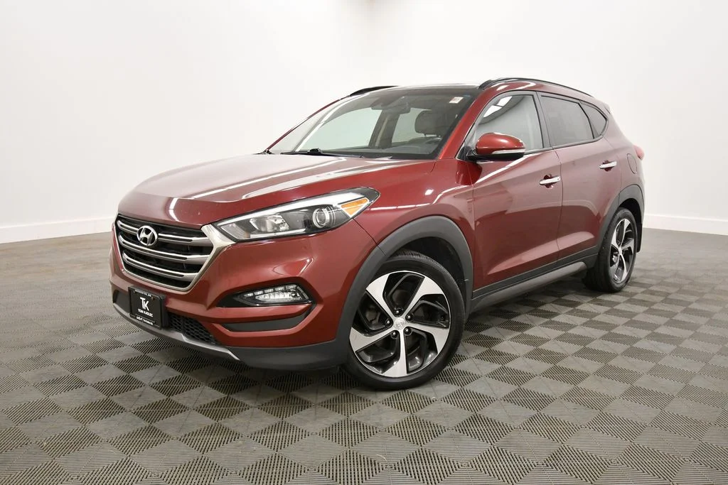 Used 2016 Hyundai Tucson Limited with VIN KM8J3CA28GU128241 for sale in Rochester, Minnesota