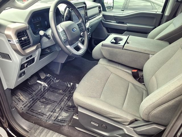 Used 2025  Ford XLT image 10