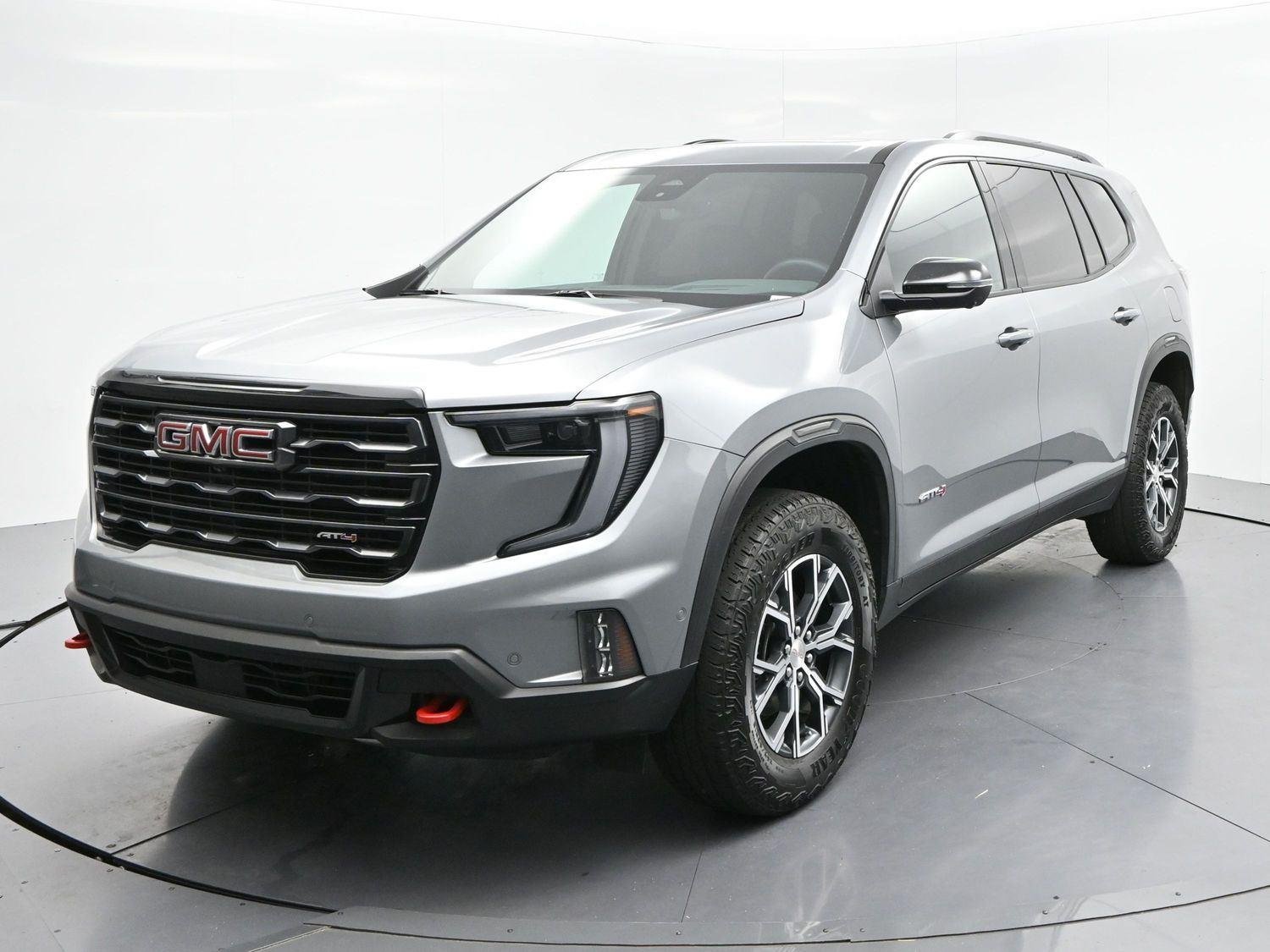 Used 2025 Sterling Metallic GMC AT4 image 3