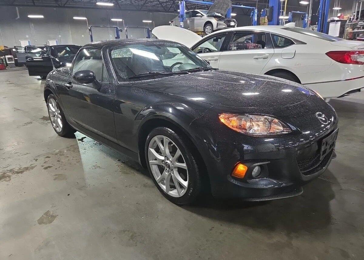 Used 2015 Jet Black Mazda Grand Touring image 2