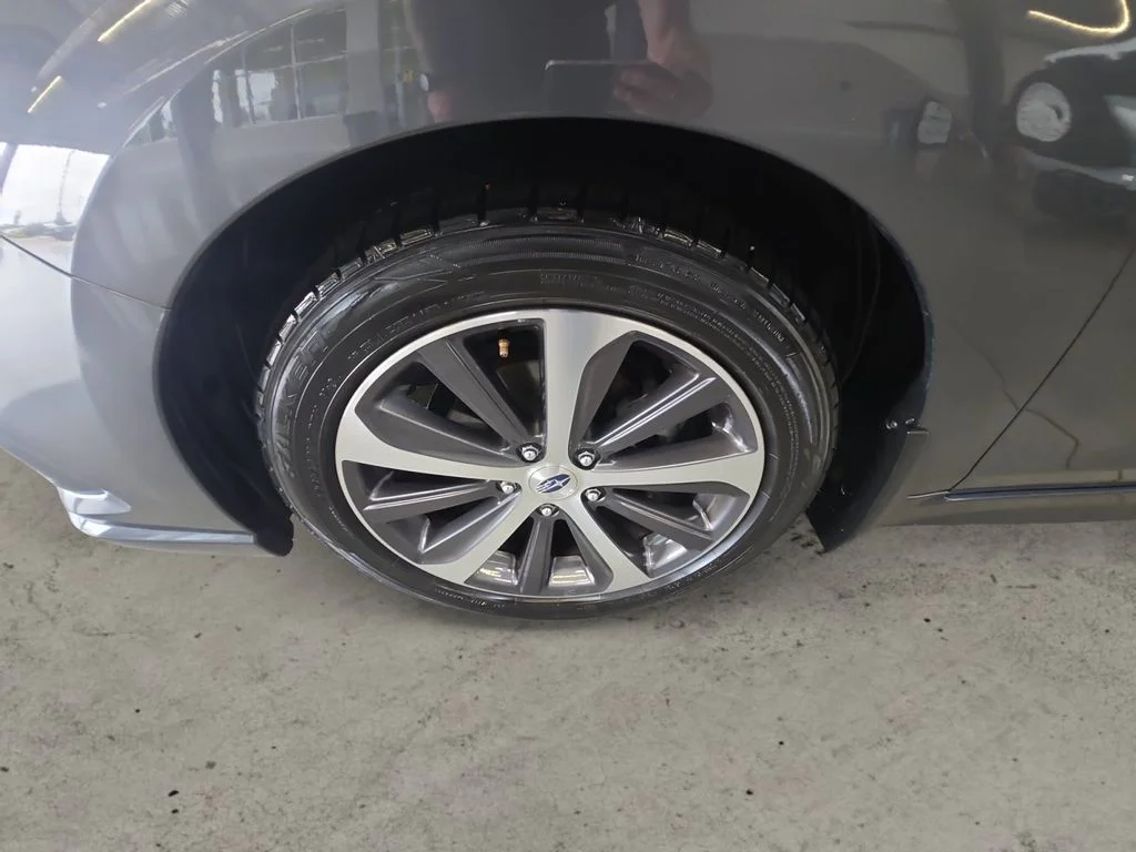 Used 2019 Gray Subaru 2.5i image 9