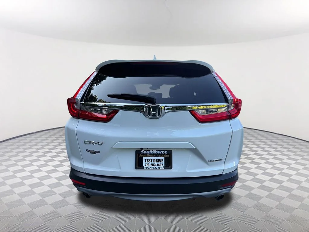 Used 2019  Honda Touring image 6