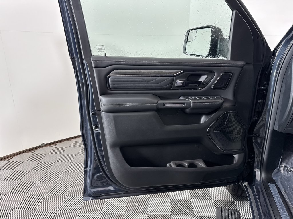 2026 RAM 1500 Limited - Photo 31