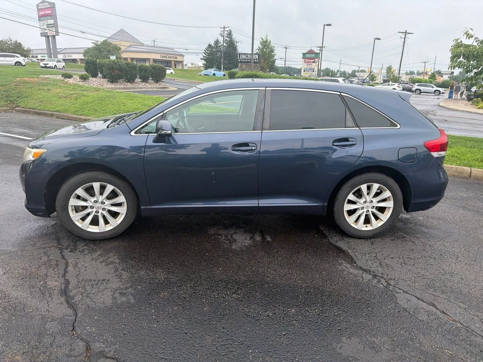 Used 2015 Parisian Night Pearl Toyota LE image 2