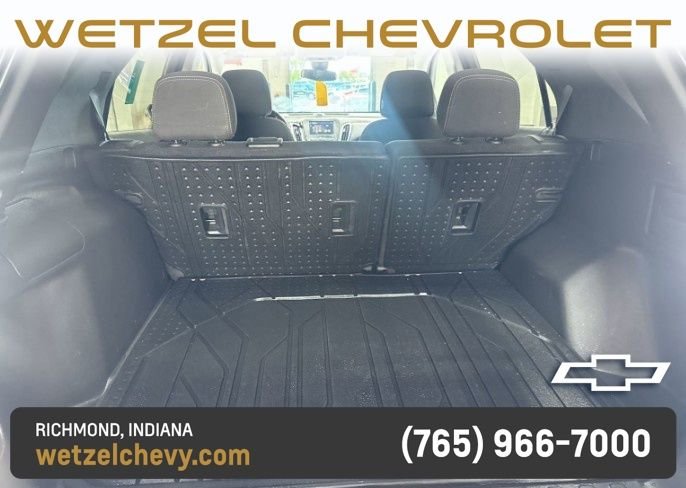 Used 2022 Black Chevrolet LT image 4