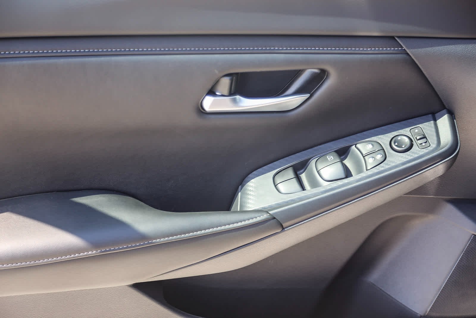 New 2025 Gun Metallic Nissan SV image 22