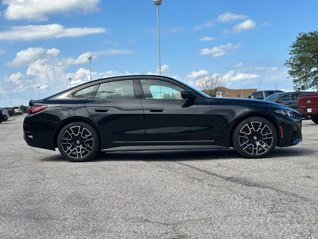 New 2026 Black Sapphire Metallic BMW 430i xDrive image 8
